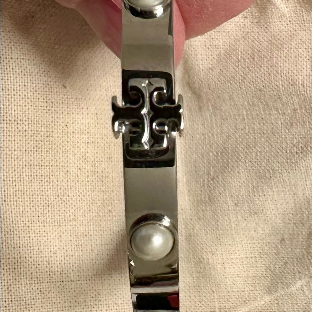 Tory Burch Silver Hinged Bangle Bracelet with Pearl Accents - Picture 8 of 9